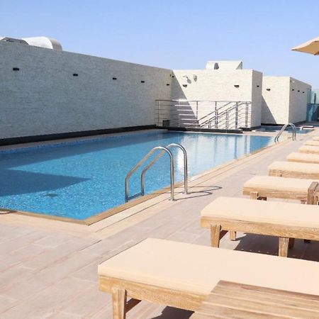 Al Riyadh Hotel Apartments Абу-Дабі Екстер'єр фото