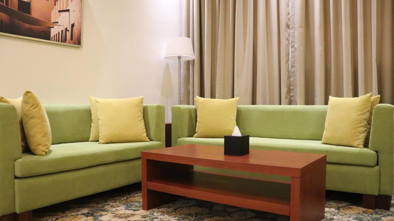 Al Riyadh Hotel Apartments Абу-Дабі Екстер'єр фото