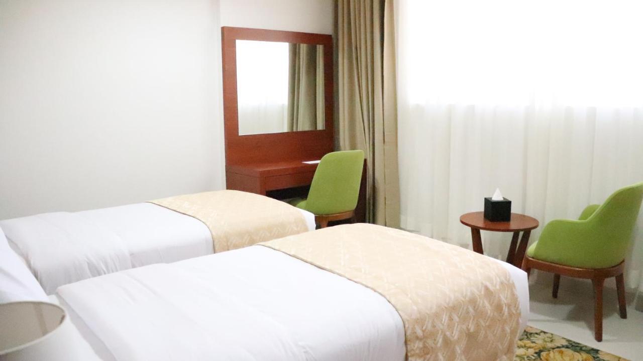 Al Riyadh Hotel Apartments Абу-Дабі Екстер'єр фото