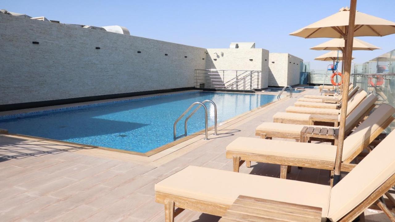 Al Riyadh Hotel Apartments Абу-Дабі Екстер'єр фото